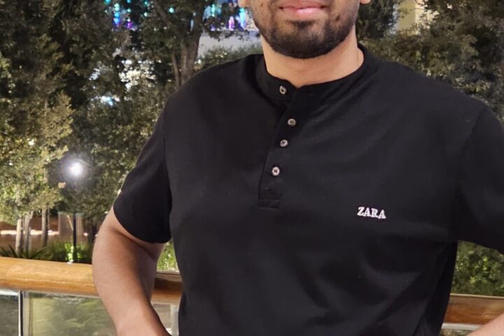 مصطفى كليب: النافذة